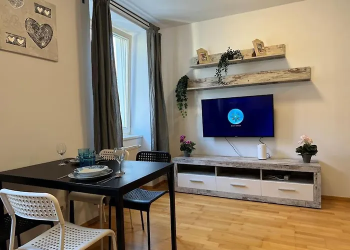 Apartment Fuer 3 Beim Westbahnhof